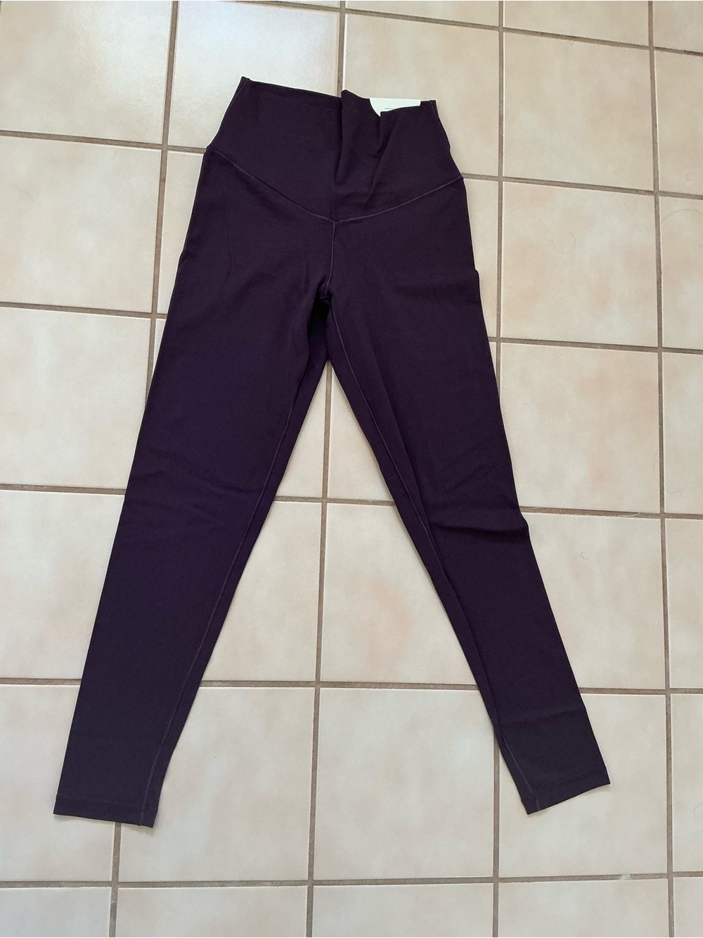 Aerie OFFLINE Real Me Xtra High Rise Leggings Sz M Cool Berry NWT!
